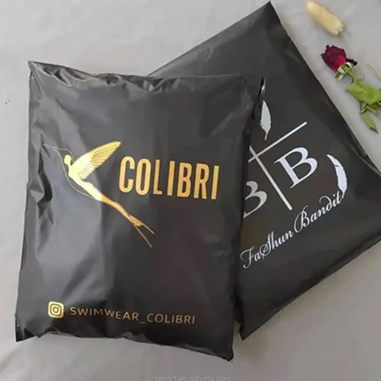 Courier bag black